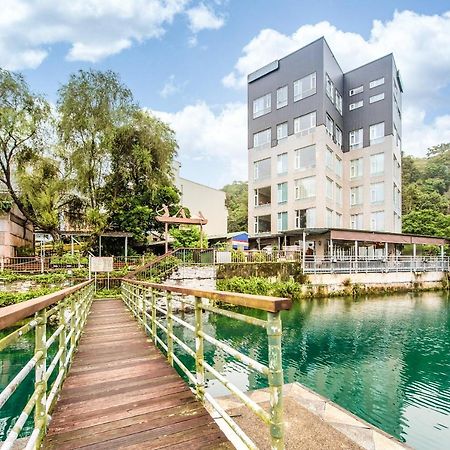 Sun Moon Lake Shui Yang Hall Юйчі Екстер'єр фото