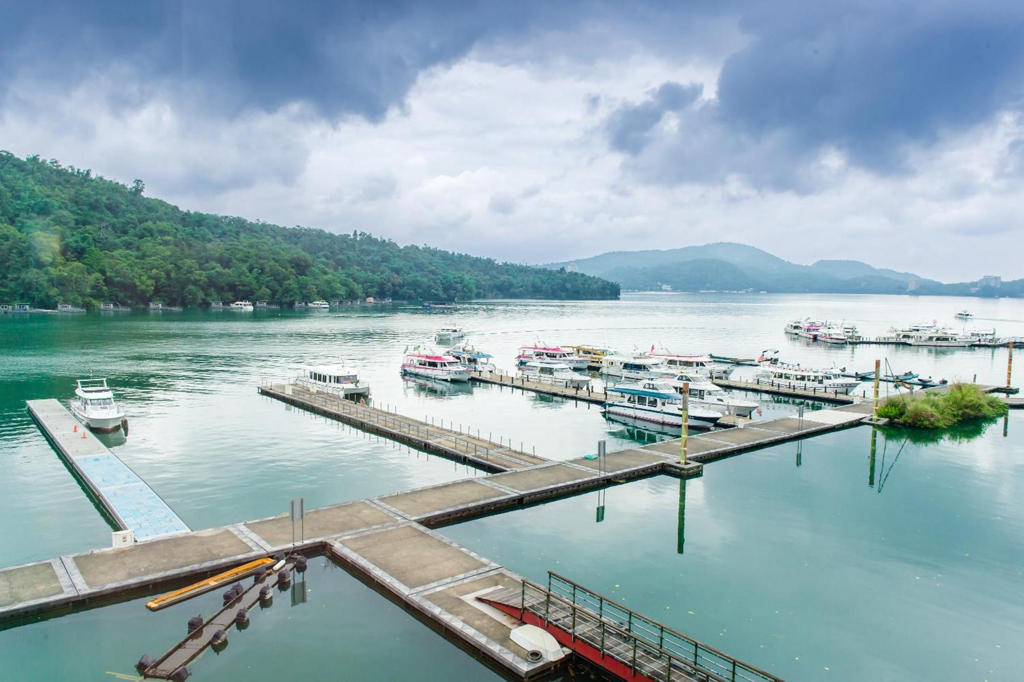 Sun Moon Lake Shui Yang Hall Юйчі Екстер'єр фото